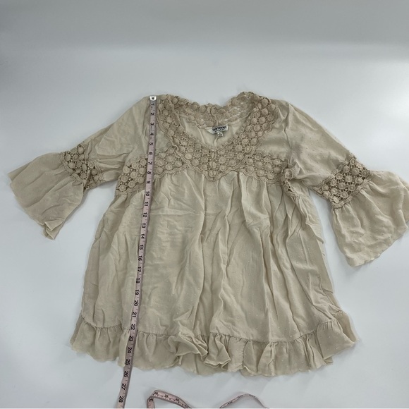 Tantrums Crochet Boho Ruffle Hem Bell Sleeve Embroidered Tunic Top - Picture 4 of 9